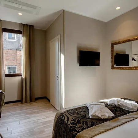 Alle Guglie Boutique 3*