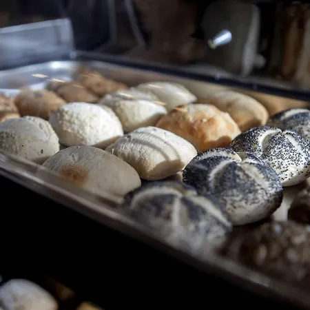 Hotel Alle Guglie Boutique 3*