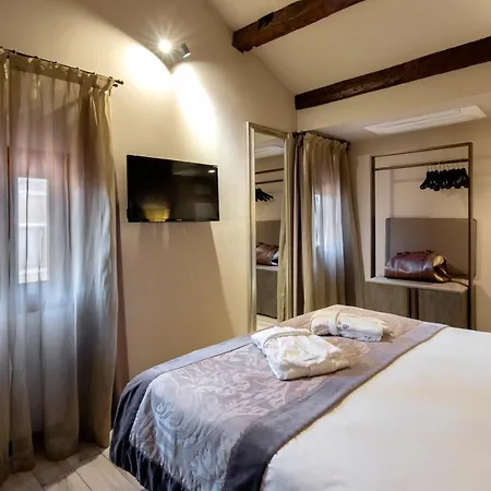 Alle Guglie Boutique 3* ヴェネツィア