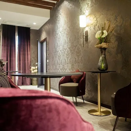 Alle Guglie Boutique Отель 3*