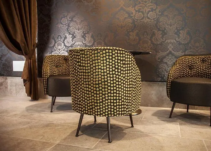 Alle Guglie Boutique