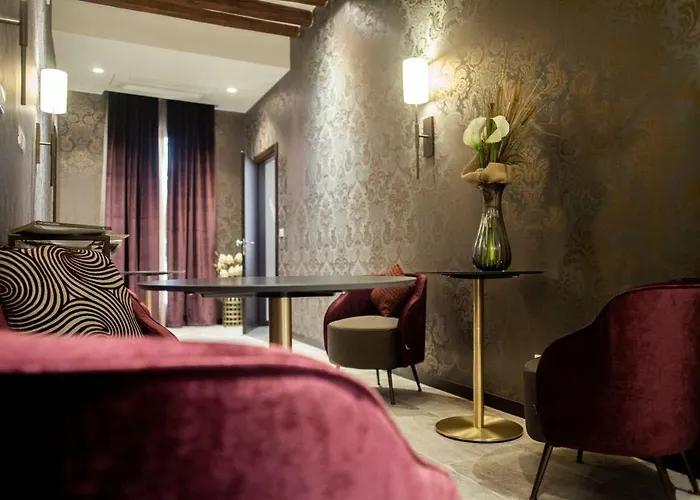 Alle Guglie Boutique Отель 3*